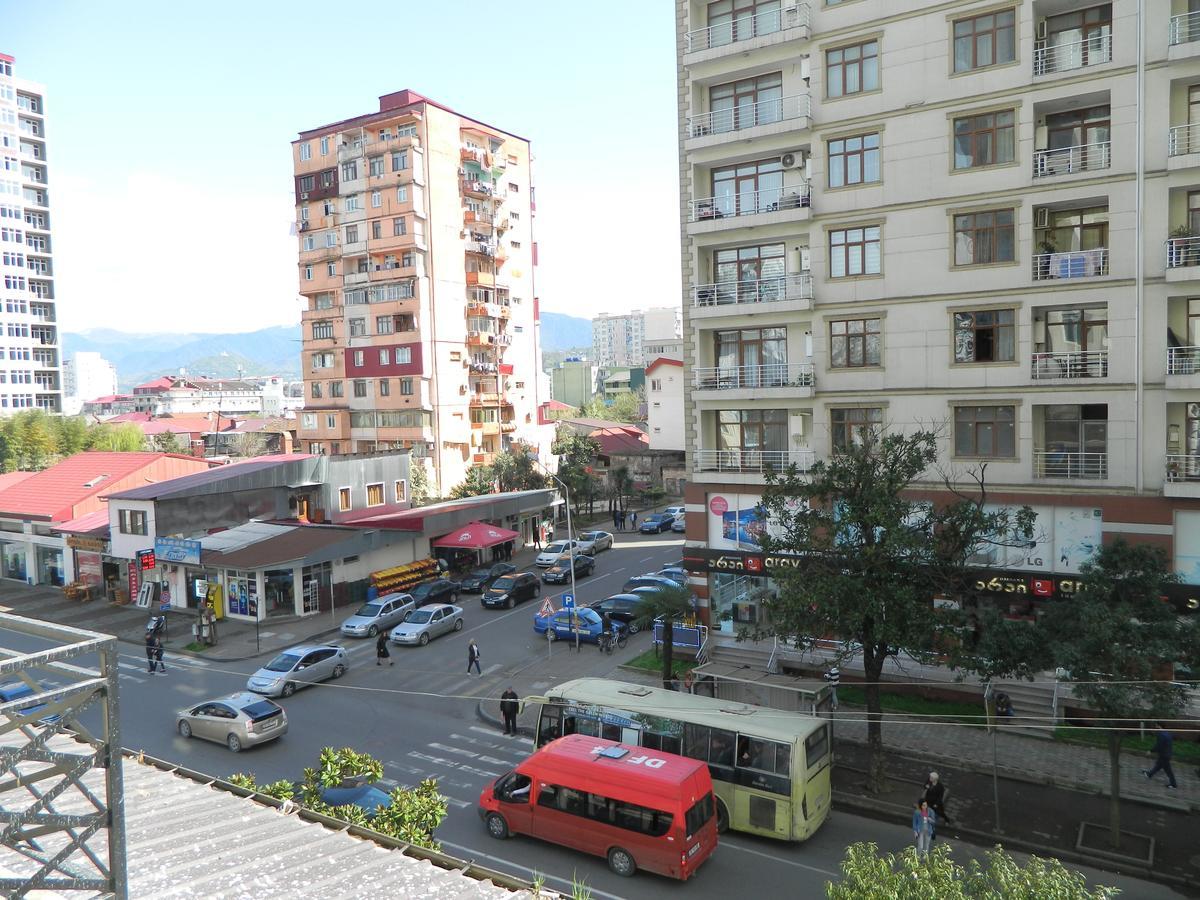 Chemi Saxli Apartment Batumi Exteriör bild