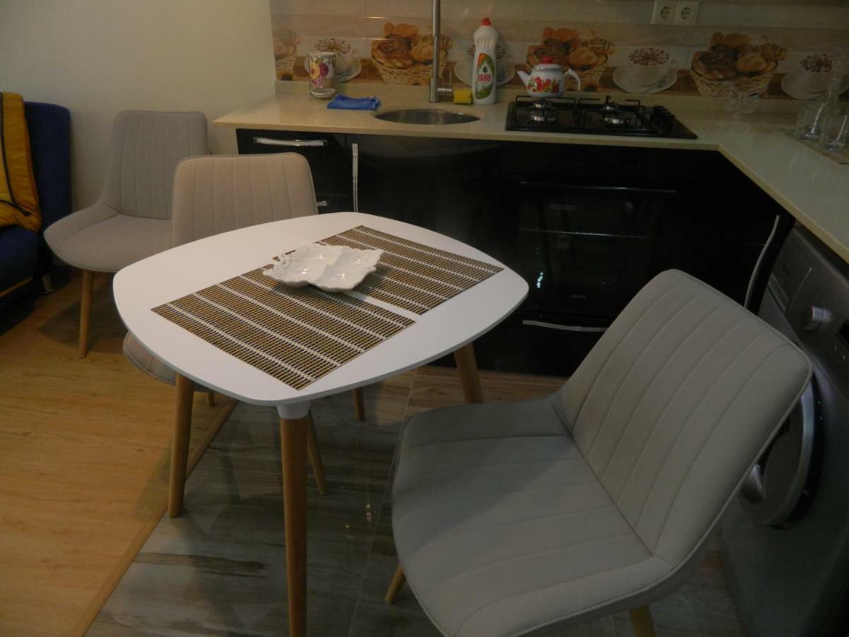 Chemi Saxli Apartment Batumi Exteriör bild