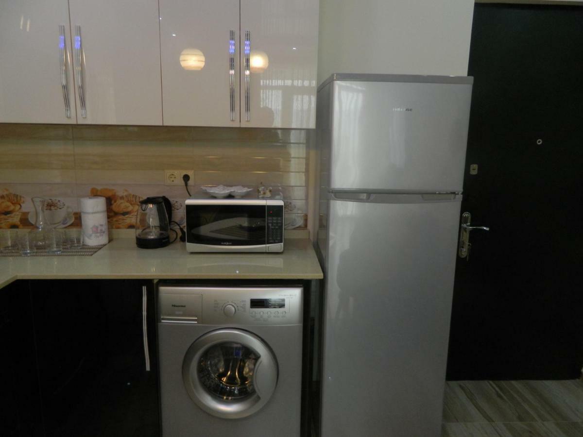 Chemi Saxli Apartment Batumi Exteriör bild
